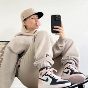 Womens kicks