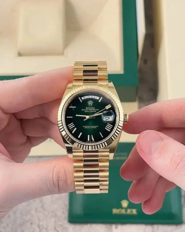 ROLEX GOLD GREEN DAYDATE