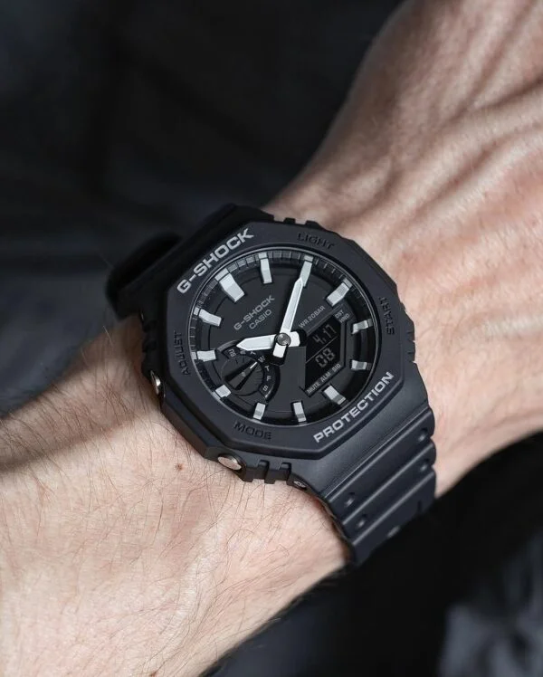 CASIO G SHOCK GM2100 FULL BLACK SPIKE WHITE